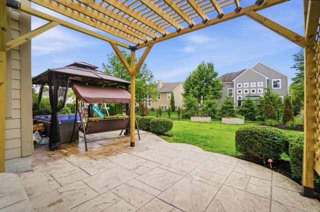 3261 Farmers Delight Drive, Lewis Center, OH 43035