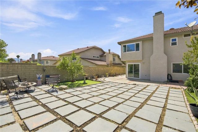 28942 Rue Daniel, Canyon Country, CA 91387
