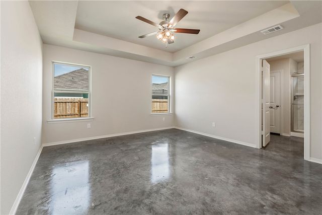 2807 Messenger Way, Bryan, TX 77803