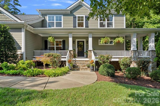 174 Logan Crossing Drive, Davidson, NC 28036