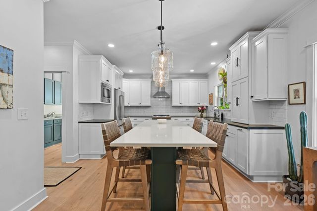 174 Logan Crossing Drive, Davidson, NC 28036