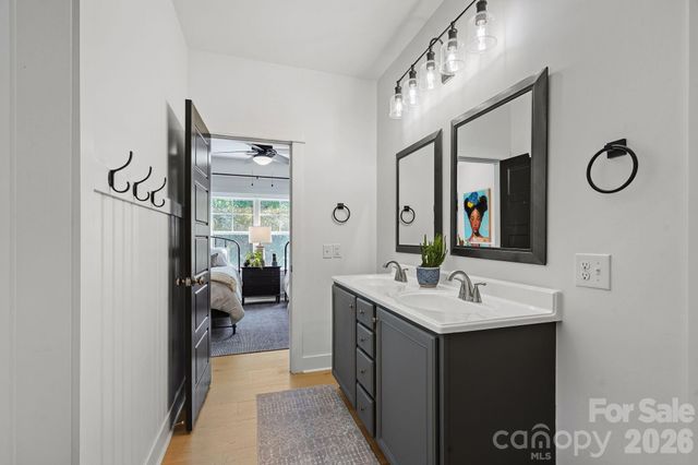 174 Logan Crossing Drive, Davidson, NC 28036