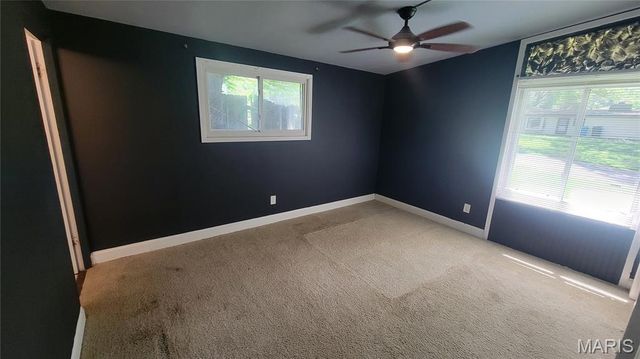 340 Holiday Hill Drive, Florissant, MO 63033