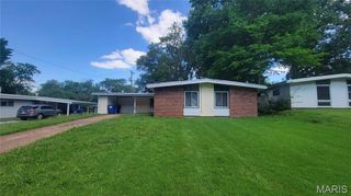 340 Holiday Hill Drive, Florissant, MO 63033