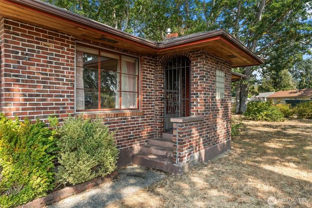 15202 Washington Avenue SW, Lakewood, WA 98498