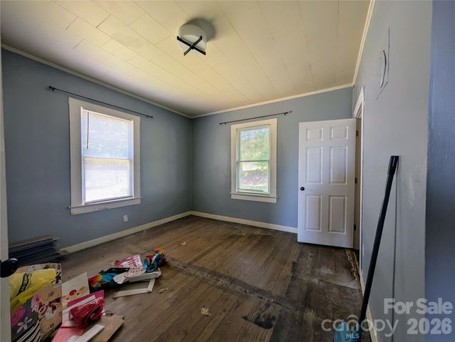204 Shelby Street, Hickory, NC 28602