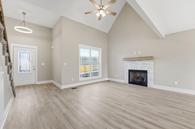 3035 Timberdale Dr, Clarksville, TN 37042