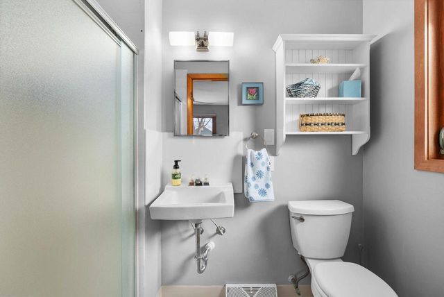 605 Cedar Street, Madison, WI 53715