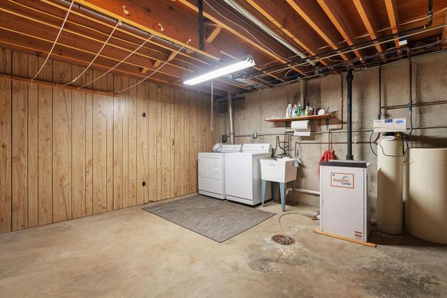 605 Cedar Street, Madison, WI 53715