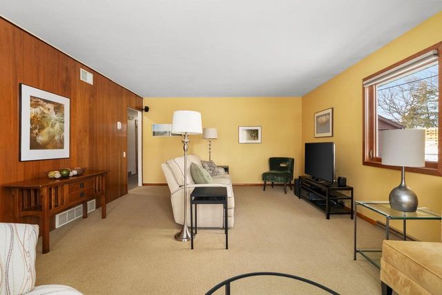 605 Cedar Street, Madison, WI 53715