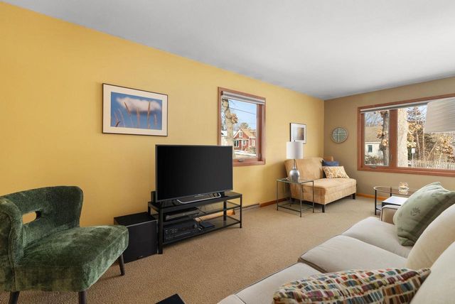 605 Cedar Street, Madison, WI 53715