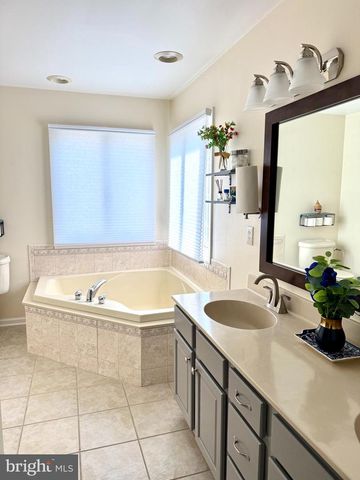 27621 EQUESTRIAN DR, Salisbury, MD 21801