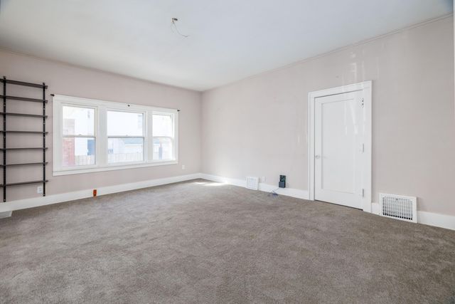 102 S Newton Street, Goodland, IN 47948