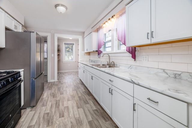 102 S Newton Street, Goodland, IN 47948