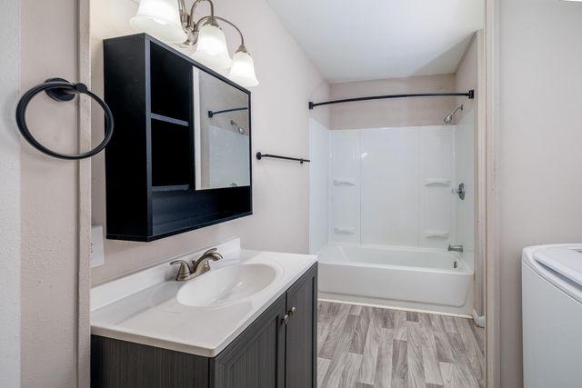 102 S Newton Street, Goodland, IN 47948