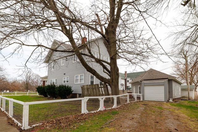 102 S Newton Street, Goodland, IN 47948