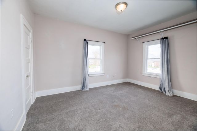 102 S Newton Street, Goodland, IN 47948