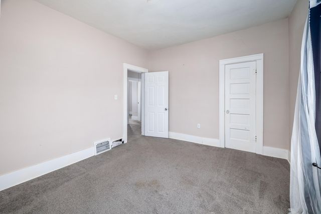 102 S Newton Street, Goodland, IN 47948