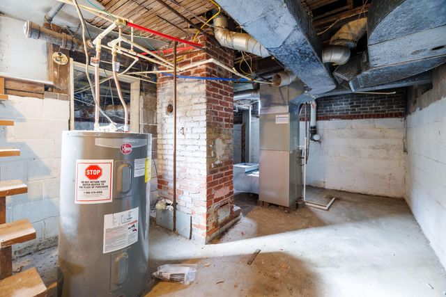 102 S Newton Street, Goodland, IN 47948