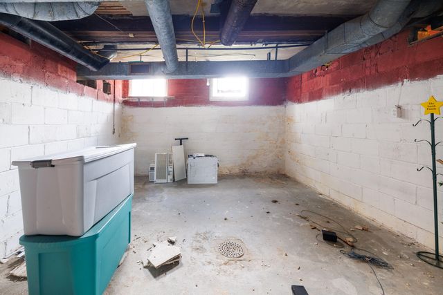 102 S Newton Street, Goodland, IN 47948