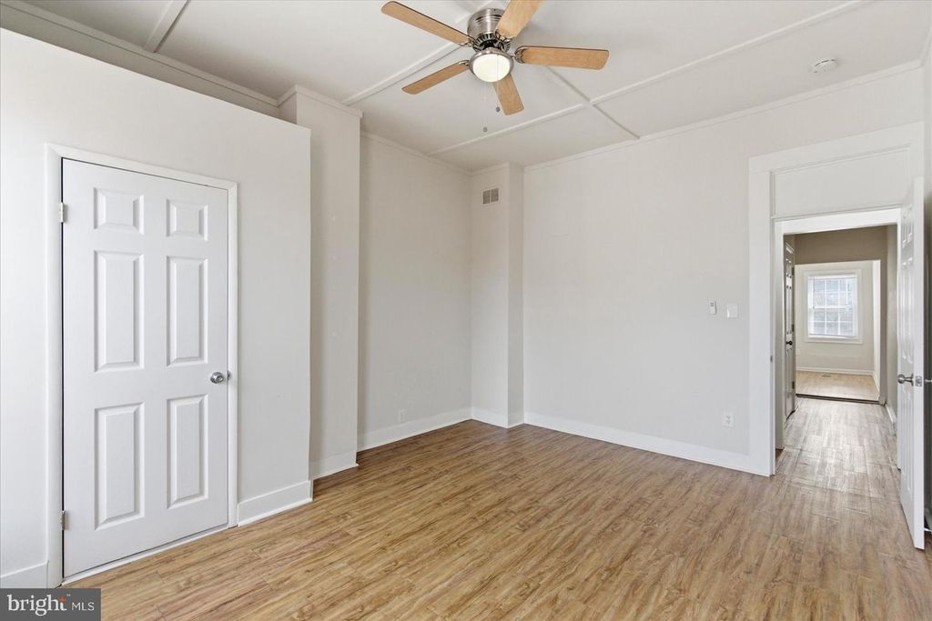 Image 21 of property listing at 1301 CLARKSON ST, Baltimore, MD 21230