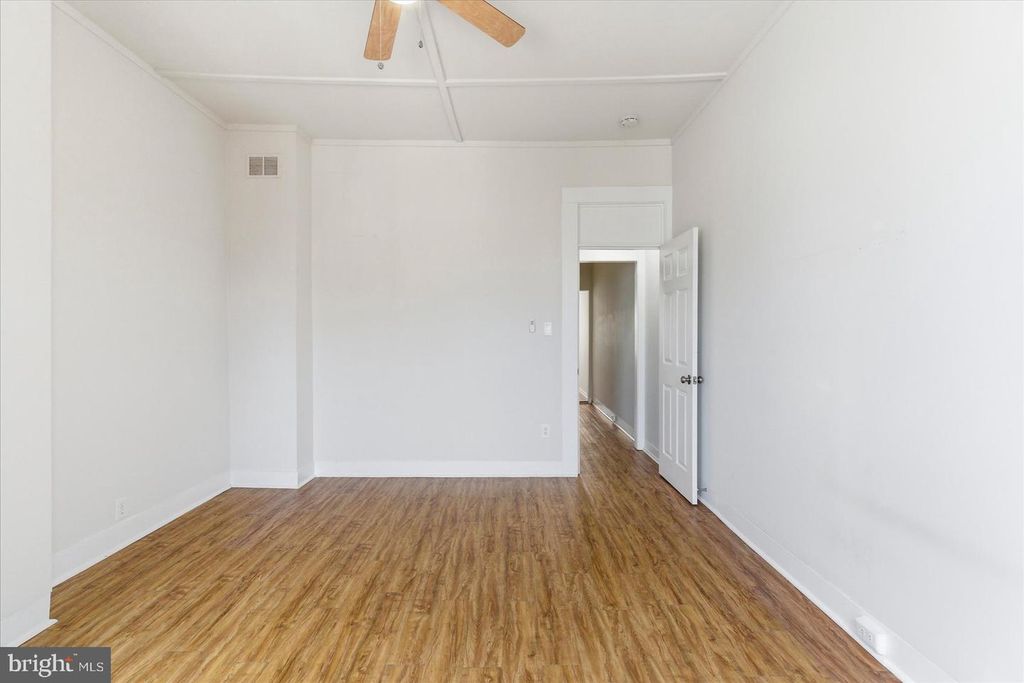 Image 22 of property listing at 1301 CLARKSON ST, Baltimore, MD 21230
