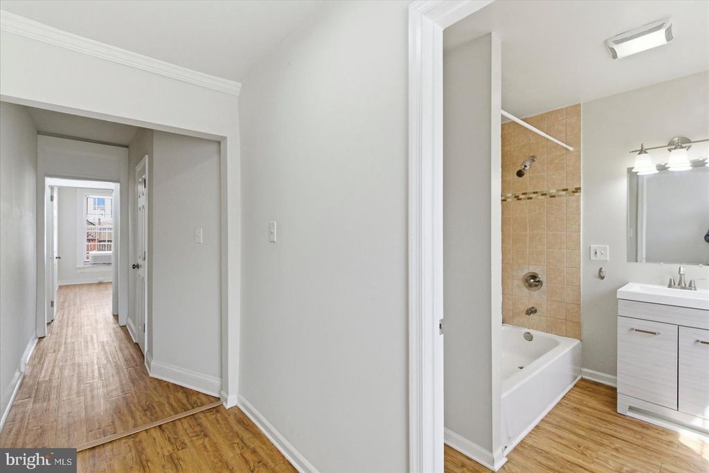 Image 26 of property listing at 1301 CLARKSON ST, Baltimore, MD 21230