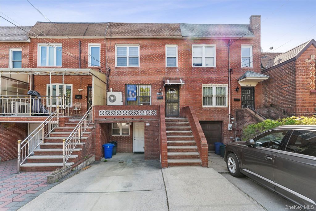 6623A Alderton Street, Rego Park, NY 11374