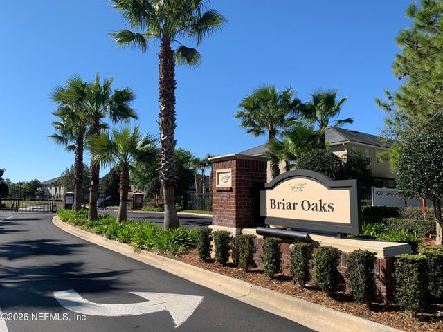 3740 CRESWICK Circle 8, Orange Park, FL 32065