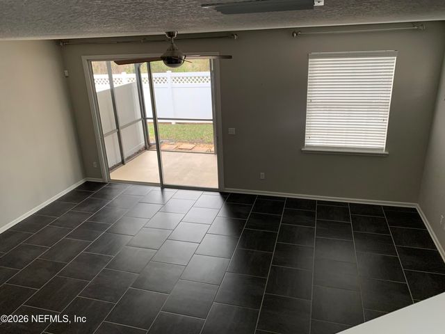 3740 CRESWICK Circle 8, Orange Park, FL 32065