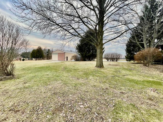 1020 N 250 E, Chesterton, IN 46304