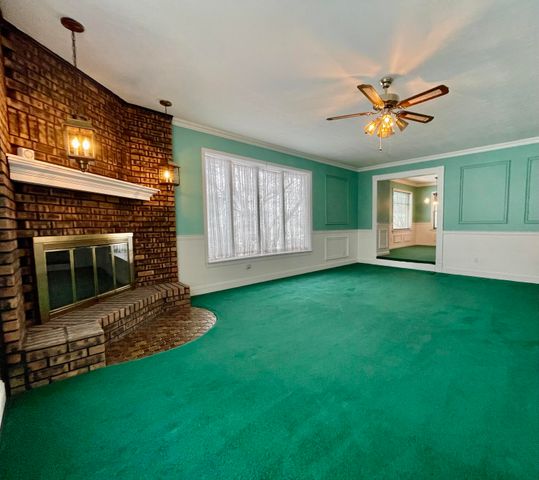 1020 N 250 E, Chesterton, IN 46304