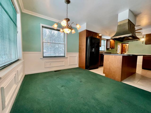 1020 N 250 E, Chesterton, IN 46304