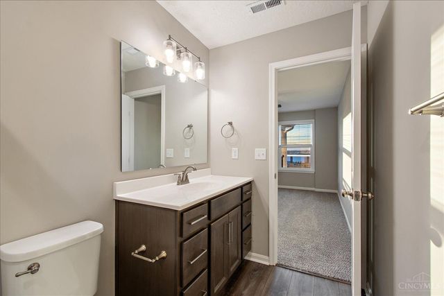 473 Bethpage Way, Turtle Creek Twp, OH 45036