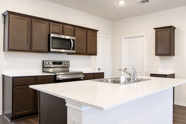 2160 Ocelot Street, Crandall, TX 75114