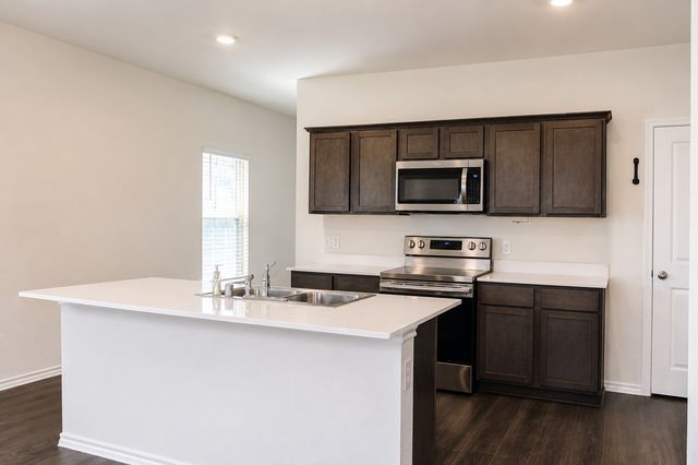 2160 Ocelot Street, Crandall, TX 75114