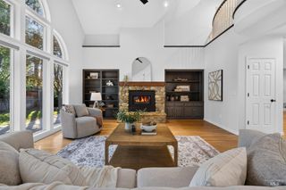 3064 E Nature Dr, Boise, ID 83706