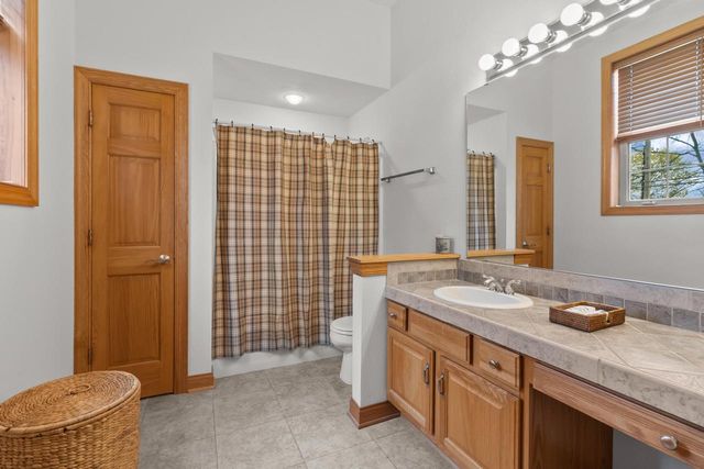 1451 Main STREET, Delafield, WI 53018