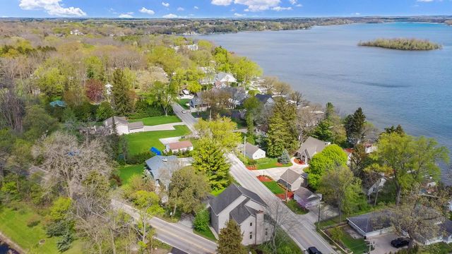 1451 Main STREET, Delafield, WI 53018