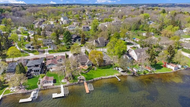 1451 Main STREET, Delafield, WI 53018