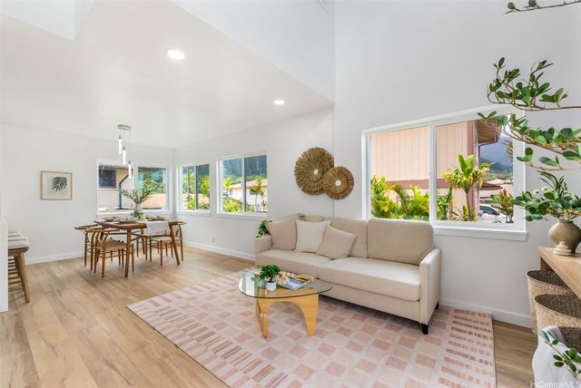 45-813 Apuakea Street, Kaneohe, HI 96744
