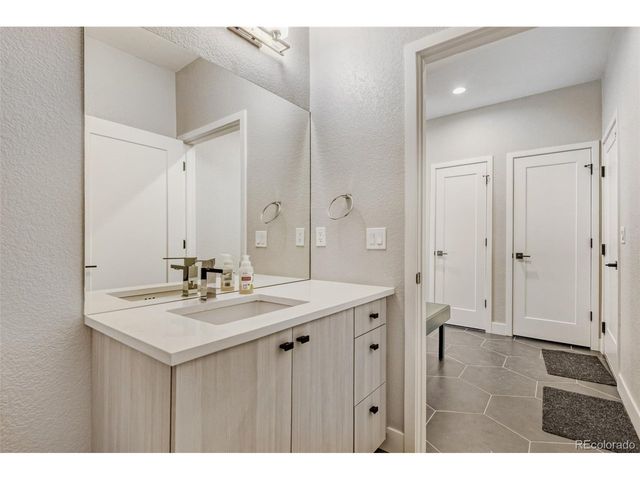 5030 S Prince Pl, Littleton, CO 80123