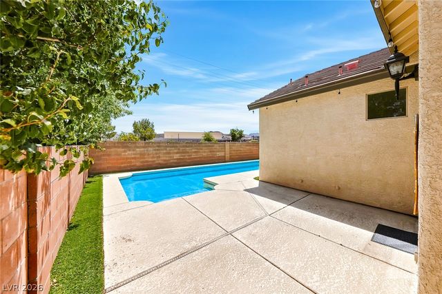 792 Valley Rise Drive, Henderson, NV 89052