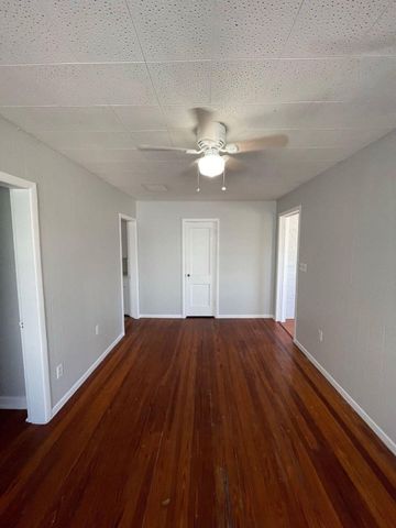 736 Omar Road, West Palm Beach, FL 33405