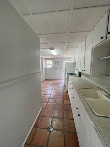 736 Omar Road, West Palm Beach, FL 33405