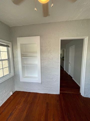 736 Omar Road, West Palm Beach, FL 33405