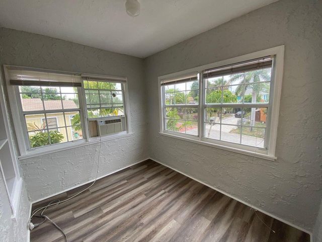 736 Omar Road, West Palm Beach, FL 33405