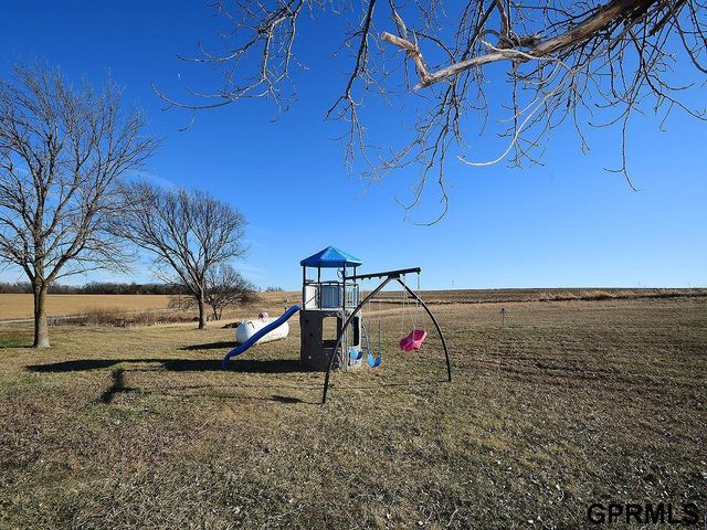 292 203rd Road, Milford, NE 68405