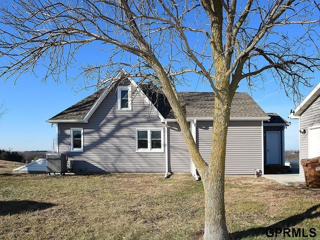 292 203rd Road, Milford, NE 68405