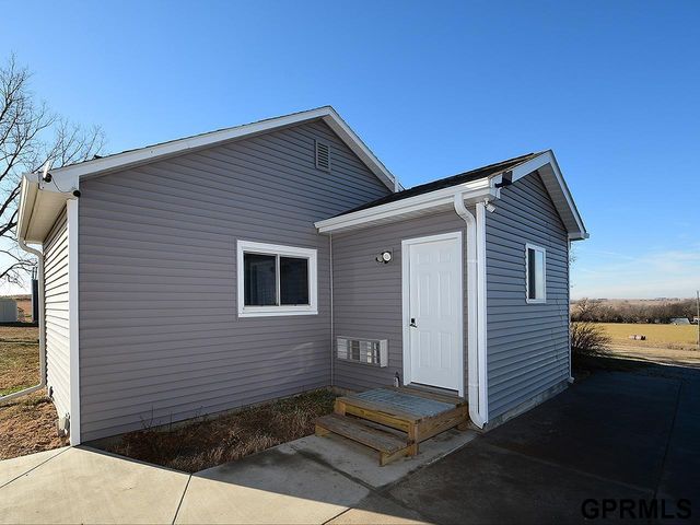 292 203rd Road, Milford, NE 68405